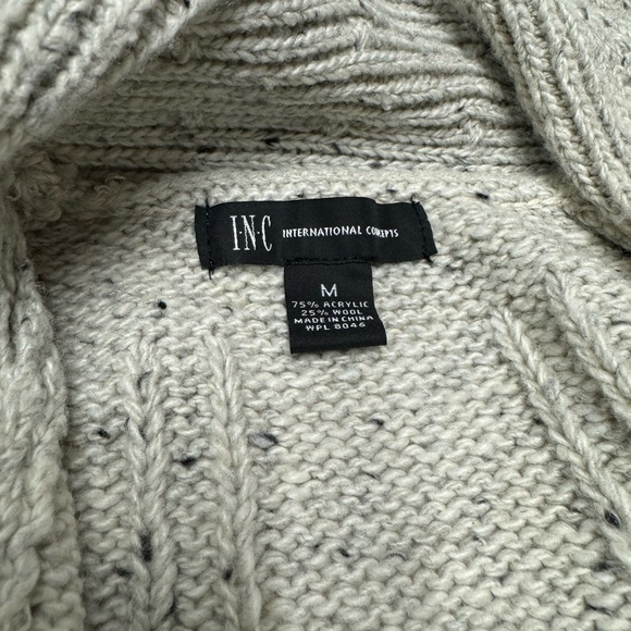 INC International Concepts Men’s Cardigan Cream with Black/Grey Accents Size M - Picture 8 of 8